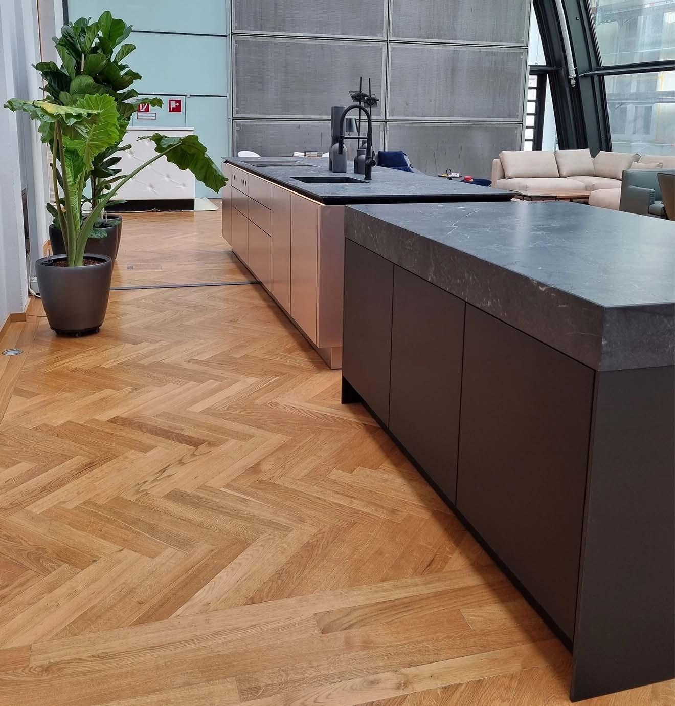 &copy; SMSLXVITRINE_3.jpg