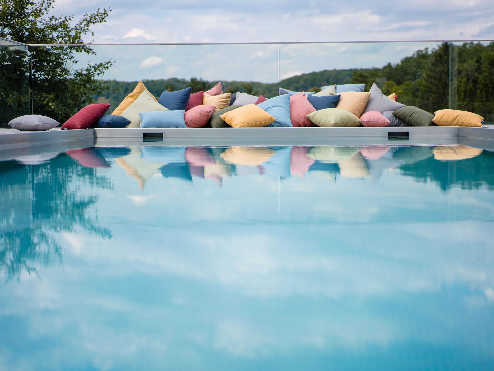 &copy; STERN404175_1.jpg