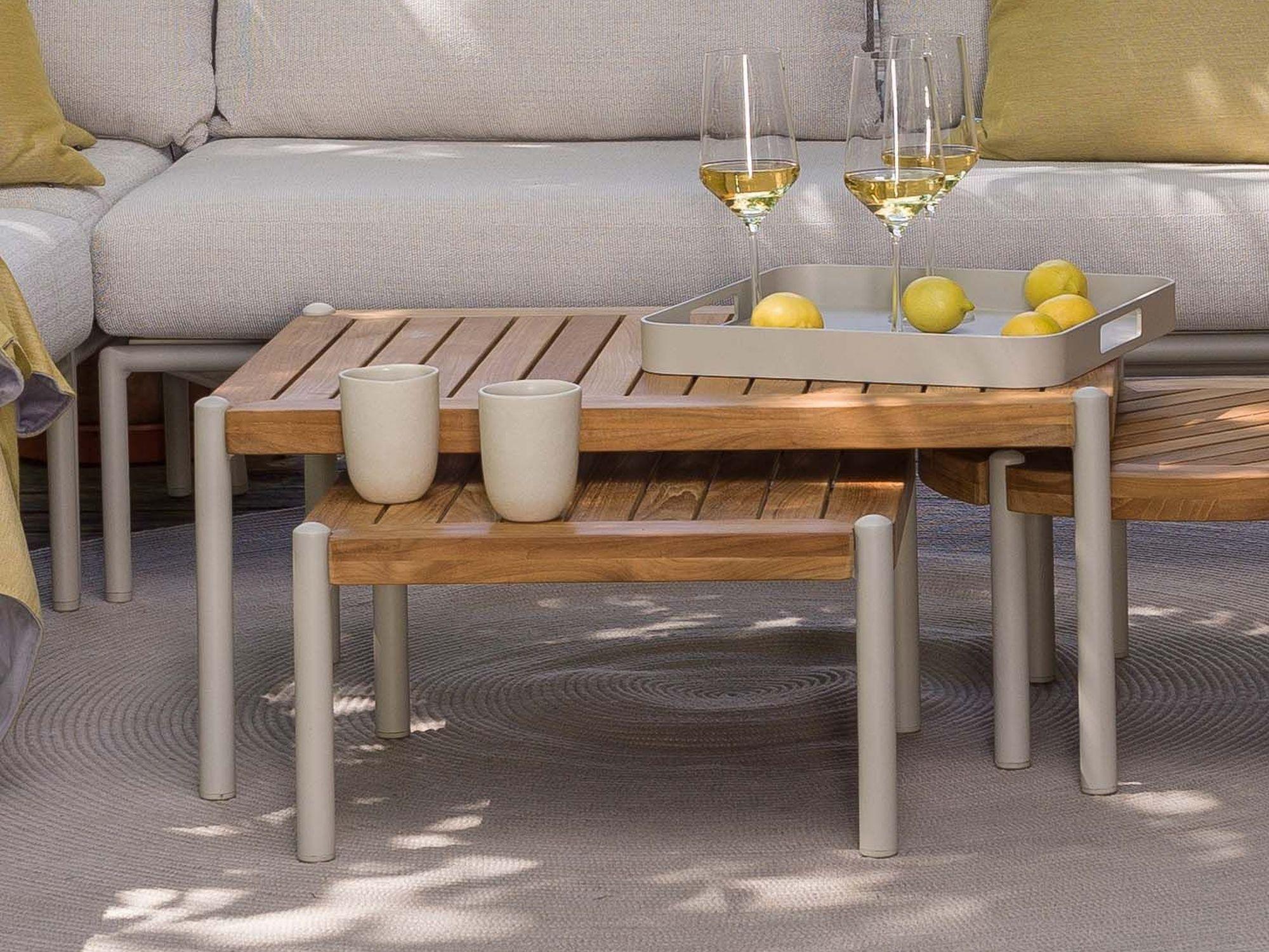 &copy; STERNTARO_1.jpg