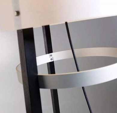 © WAITING8812_1.jpg