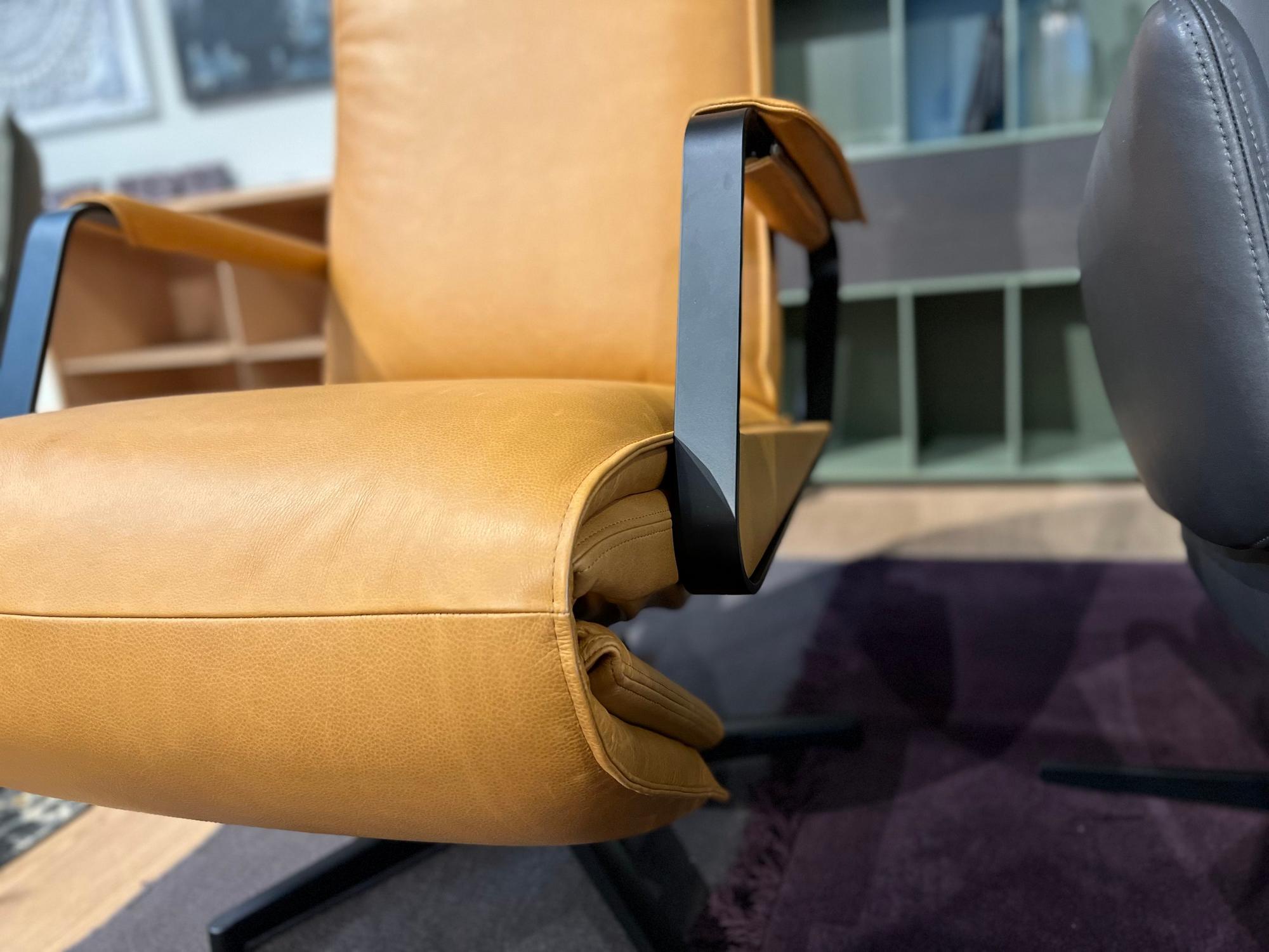 &copy; DLLARGOBRANDY_3.jpg