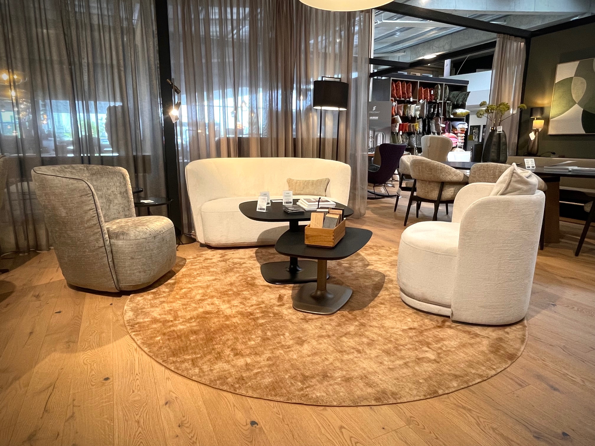 &copy; CKOPHELIAPOET_2.jpg