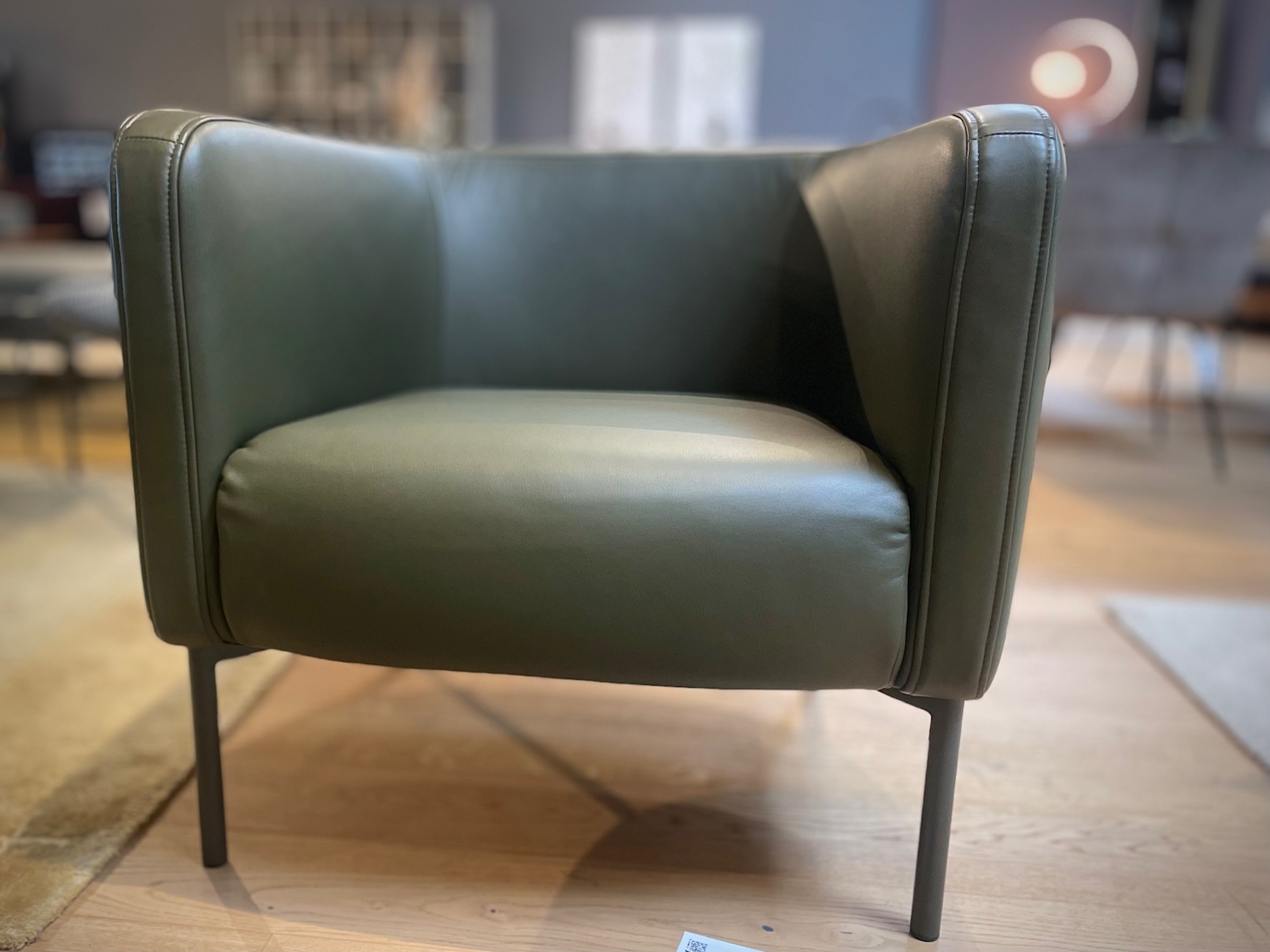 &copy; CR48853478_1.JPG