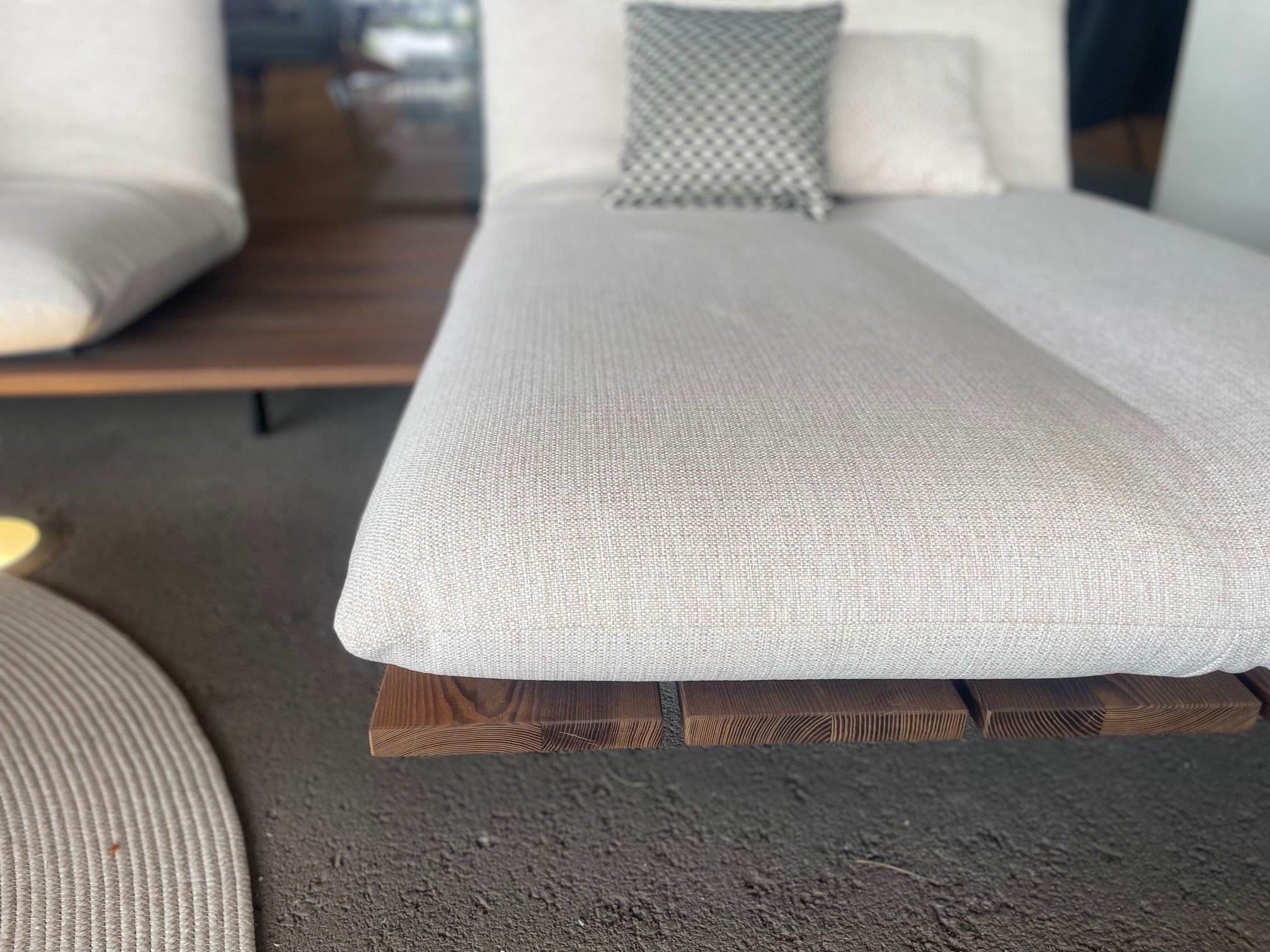 &copy; BULLODAKITO25_1.jpg